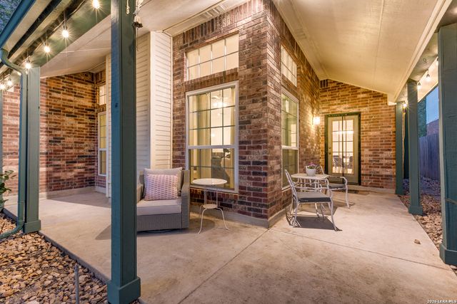 2027 Chittim Trail Dr, San Antonio, TX 78232