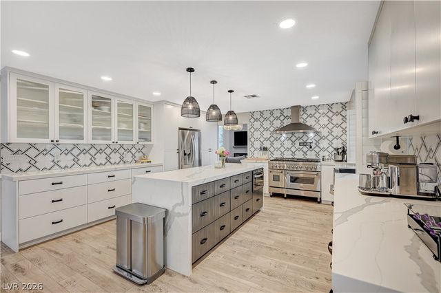 246 Windsong Drive, Henderson, NV 89074