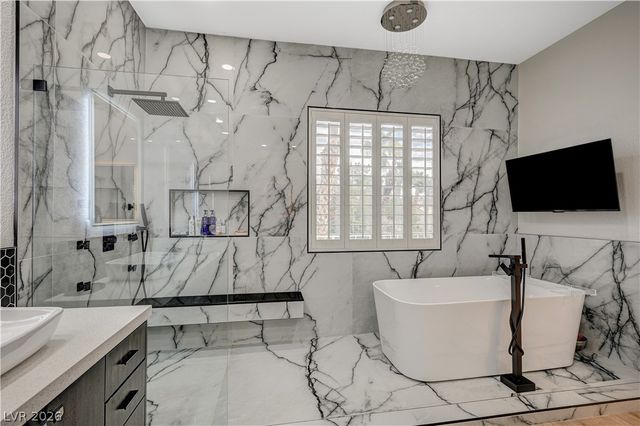 246 Windsong Drive, Henderson, NV 89074