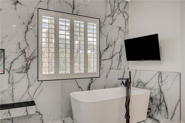 246 Windsong Drive, Henderson, NV 89074