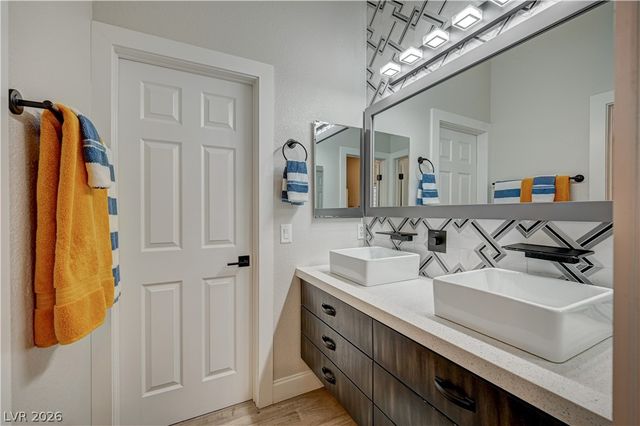 246 Windsong Drive, Henderson, NV 89074