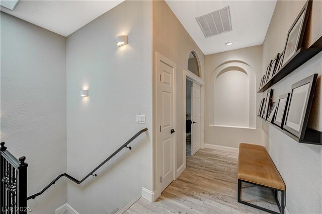 246 Windsong Drive, Henderson, NV 89074