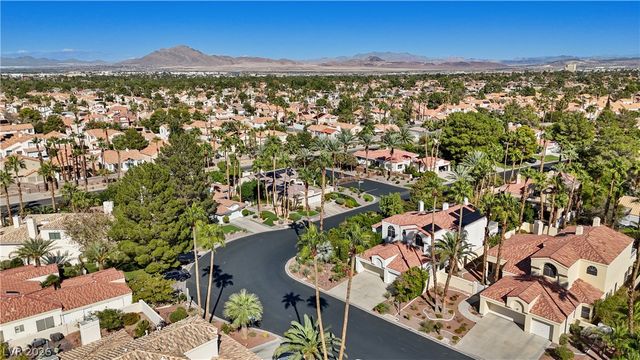 246 Windsong Drive, Henderson, NV 89074