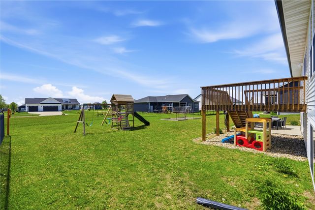 404 Donald Drive, Alburnett, IA 52202