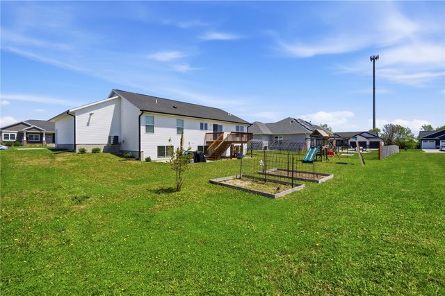 404 Donald Drive, Alburnett, IA 52202