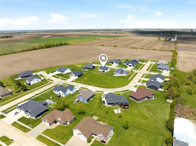 404 Donald Drive, Alburnett, IA 52202