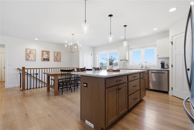 404 Donald Drive, Alburnett, IA 52202