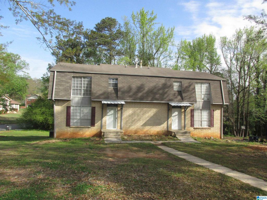 2503 HAWKSBURY LANE, Hoover, AL 35226