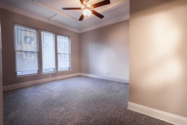 1554 E 65th Place 1E, Chicago, IL 60637