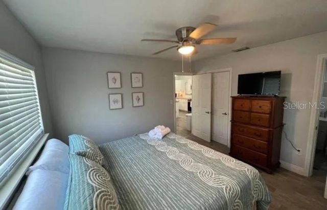 709 W BAYSHORE DRIVE, Tarpon Springs, FL 34689