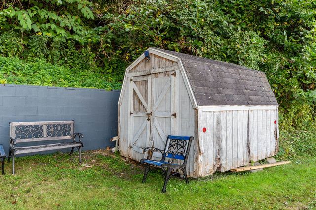 1600 Glen Avenue, Kenova, WV 25530