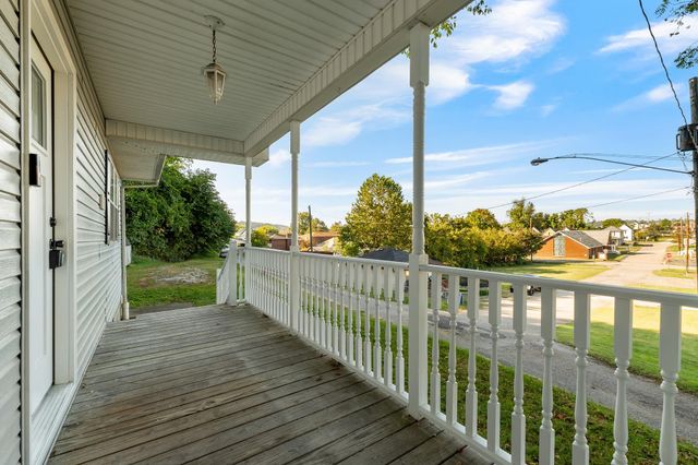 1600 Glen Avenue, Kenova, WV 25530