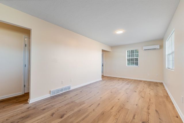 1600 Glen Avenue, Kenova, WV 25530