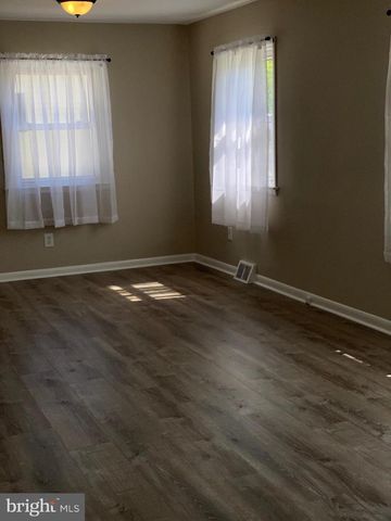 401 GLENDALE DR, Somerdale, NJ 08083