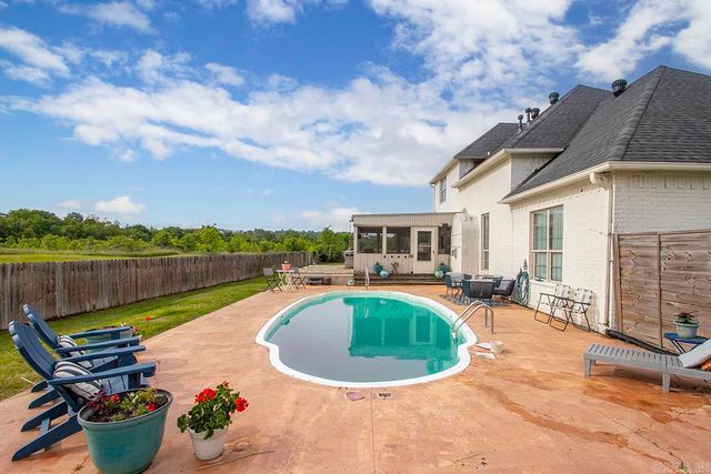 13 River Circle, Mayflower, AR 72106