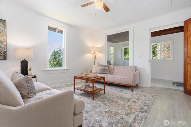 3320 Lindsay Avenue, Bellingham, WA 98229