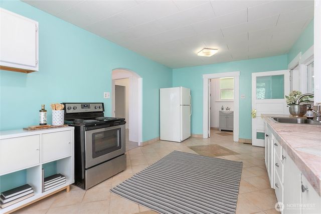 3320 Lindsay Avenue, Bellingham, WA 98229
