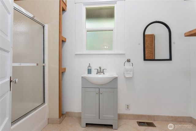 3320 Lindsay Avenue, Bellingham, WA 98229