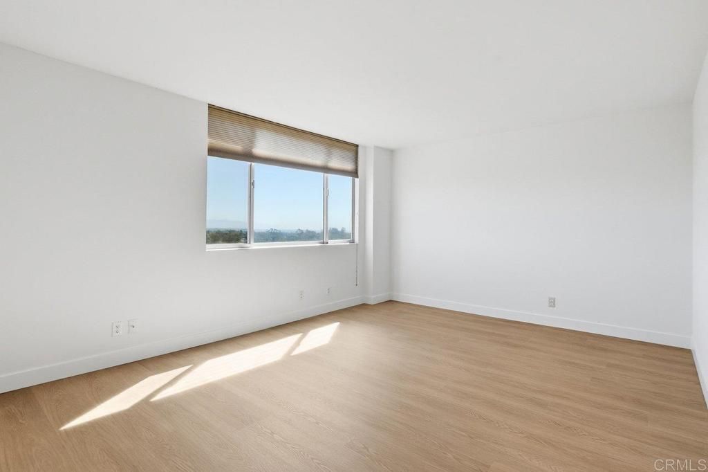 Image 21 of property listing at 3635 7th Ave 13E, San Diego, CA 92103