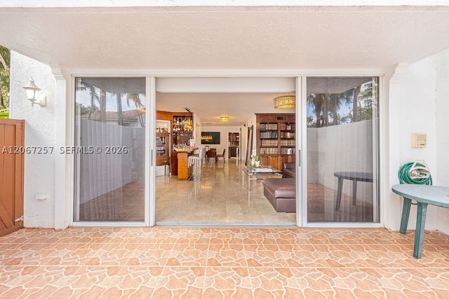 20935 NE 37th Ct, Aventura, FL 33180