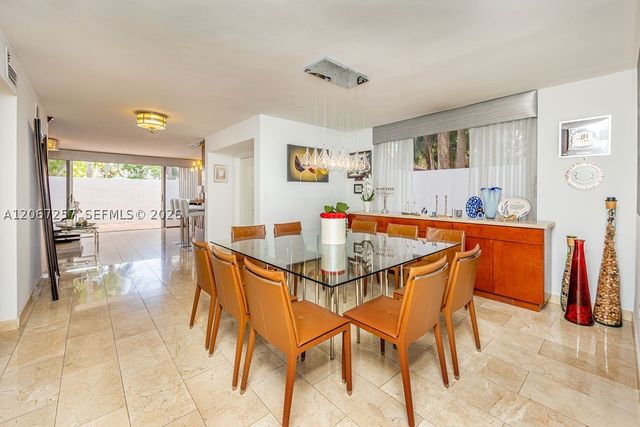 20935 NE 37th Ct, Aventura, FL 33180