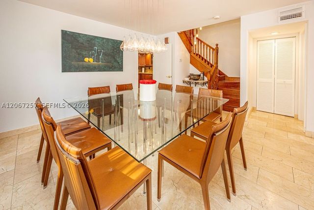 20935 NE 37th Ct, Aventura, FL 33180