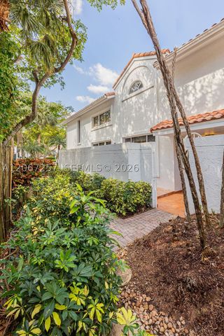 20935 NE 37th Ct, Aventura, FL 33180