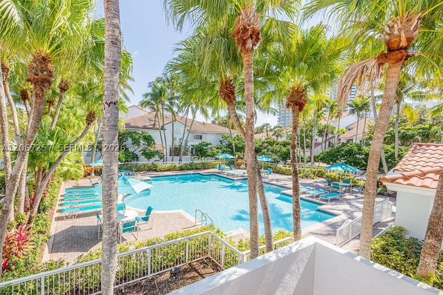 20935 NE 37th Ct, Aventura, FL 33180