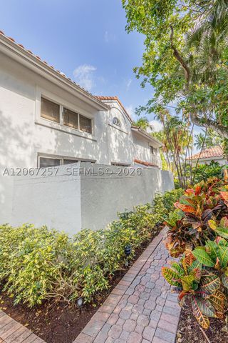 20935 NE 37th Ct, Aventura, FL 33180