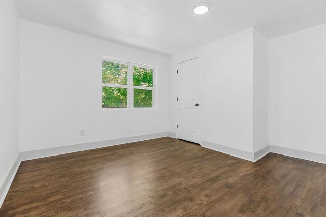 731 S Main Street, Ottawa, KS 66067