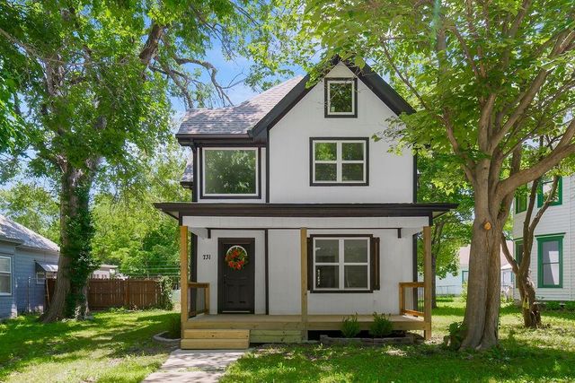 731 S Main Street, Ottawa, KS 66067