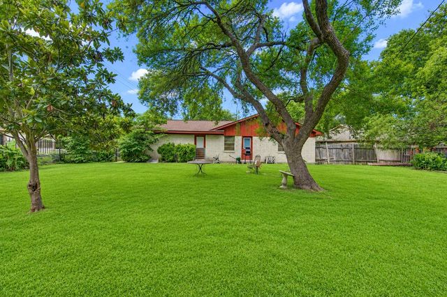 2015 Mardel Court, Houston, TX 77077
