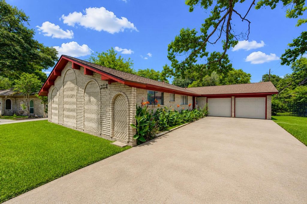 2015 Mardel Court, Houston, TX 77077