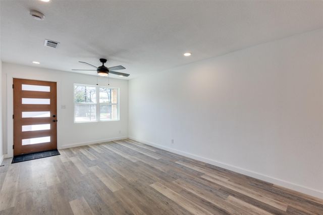 6010 Club TER, Austin, TX 78741