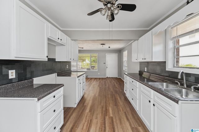 2016 CENTER WAY S, Birmingham, AL 35205