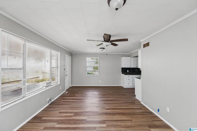 2016 CENTER WAY S, Birmingham, AL 35205