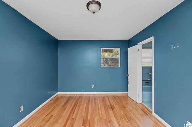 2016 CENTER WAY S, Birmingham, AL 35205