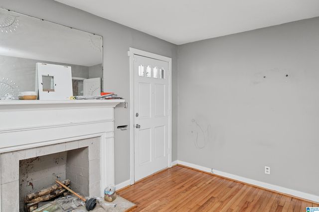 2016 CENTER WAY S, Birmingham, AL 35205