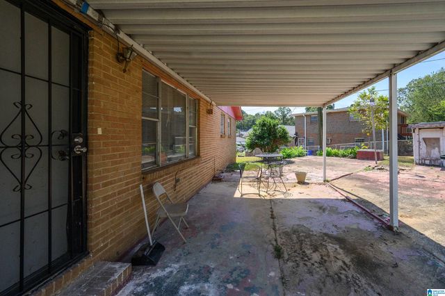 2016 CENTER WAY S, Birmingham, AL 35205