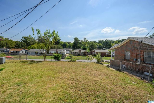 2016 CENTER WAY S, Birmingham, AL 35205