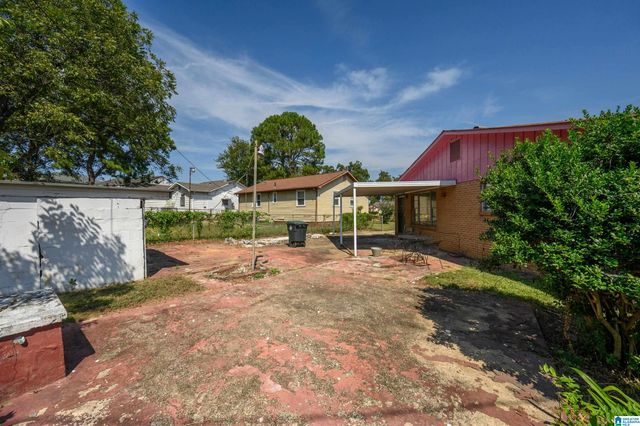 2016 CENTER WAY S, Birmingham, AL 35205