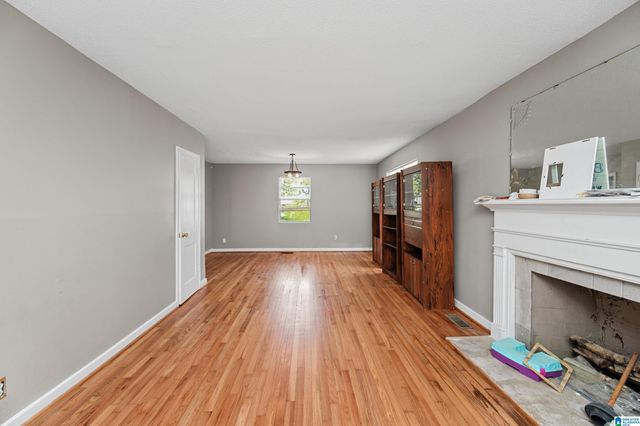 2016 CENTER WAY S, Birmingham, AL 35205