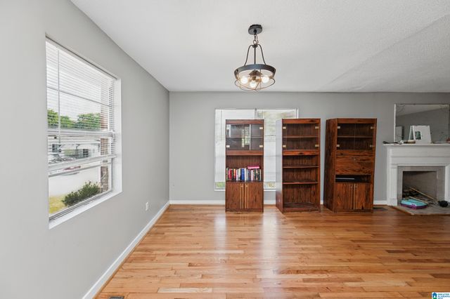 2016 CENTER WAY S, Birmingham, AL 35205