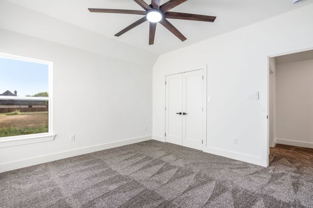 1908 Heritage Knoll Drive, Sherman, TX 75092