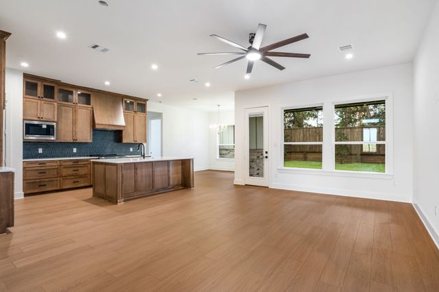 1908 Heritage Knoll Drive, Sherman, TX 75092
