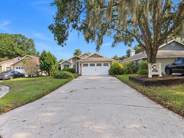 1446 WALDEN OAKS PLACE, Plant City, FL 33563