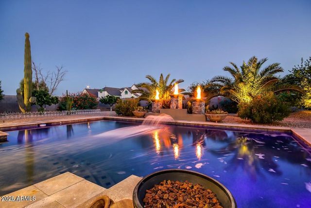 2347 E SANOQUE Court, Gilbert, AZ 85298