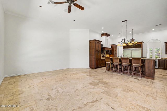 2347 E SANOQUE Court, Gilbert, AZ 85298