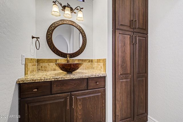 2347 E SANOQUE Court, Gilbert, AZ 85298