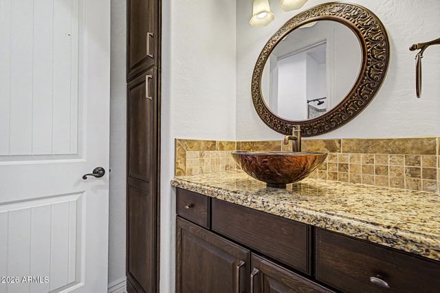 2347 E SANOQUE Court, Gilbert, AZ 85298